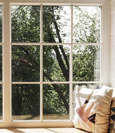 https://faytrimbuildinggroup.ca/wp-content/uploads/2025/03/Window-Solutions.jpg